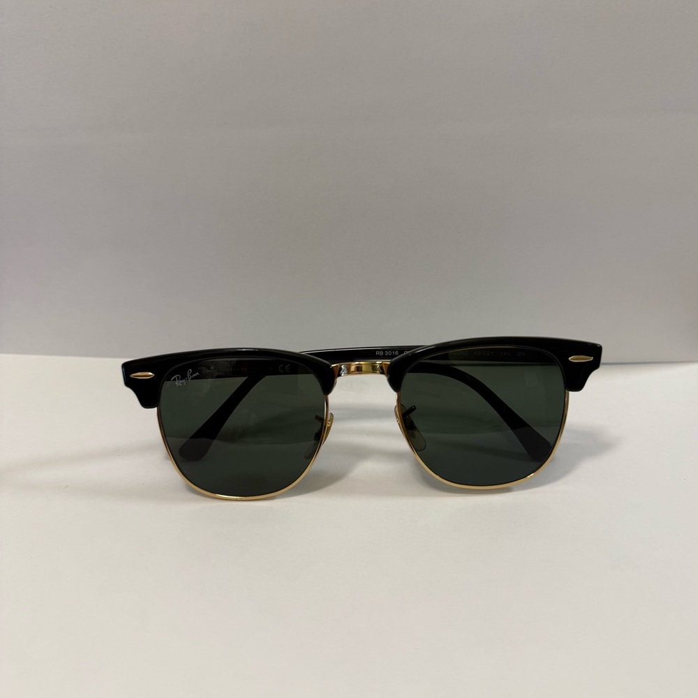 Ray-Ban Classic Black and Gold Sunglasses